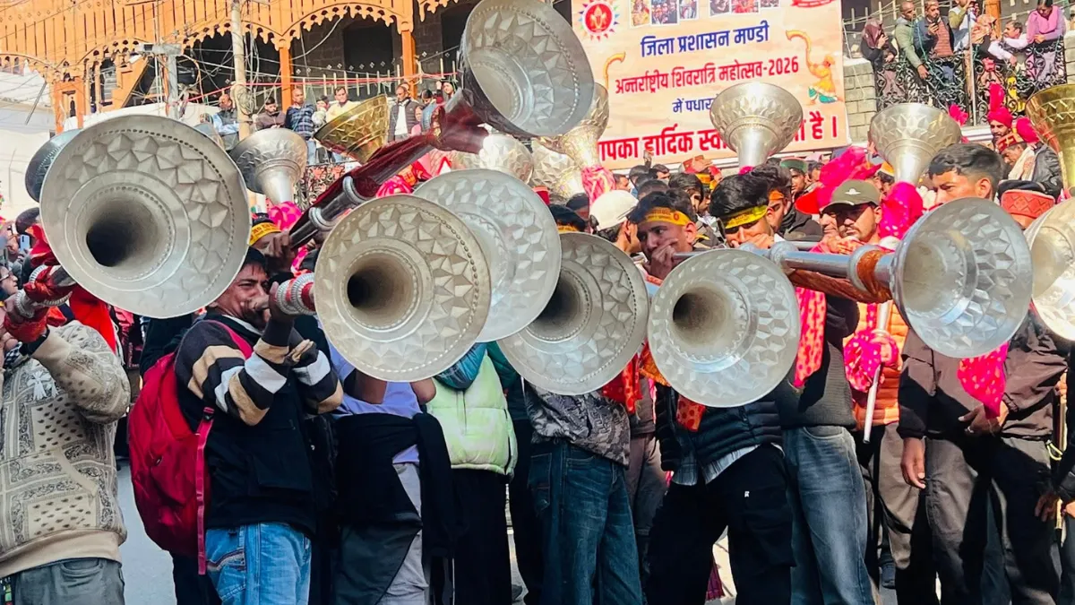 Traditional drums, shehnai, and narsingha echo through Mandi during Maha Shivaratri procession